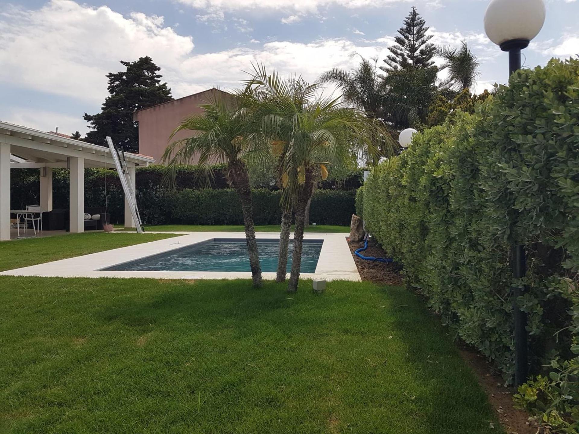 Villa Sicilia Lascari Bilik gambar